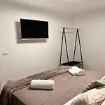 Apartment Roma Centocelle I - Cozy Design Wi-Fi & Ac